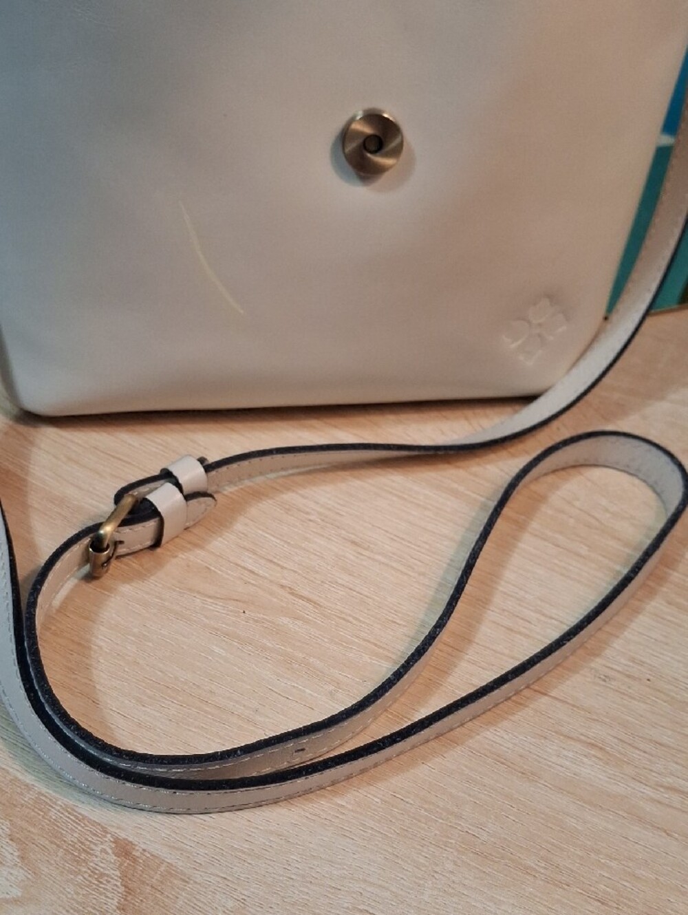 Patricia Nash Irving Bucket Cream Leather Buckle Shoulder/Crossbody Bag - Picture 15 of 15